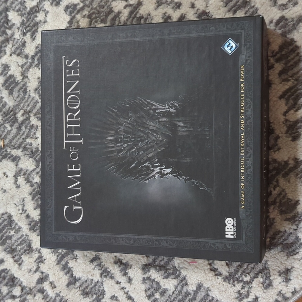 Game of Thrones Winter Is Coming Game board game New without tag